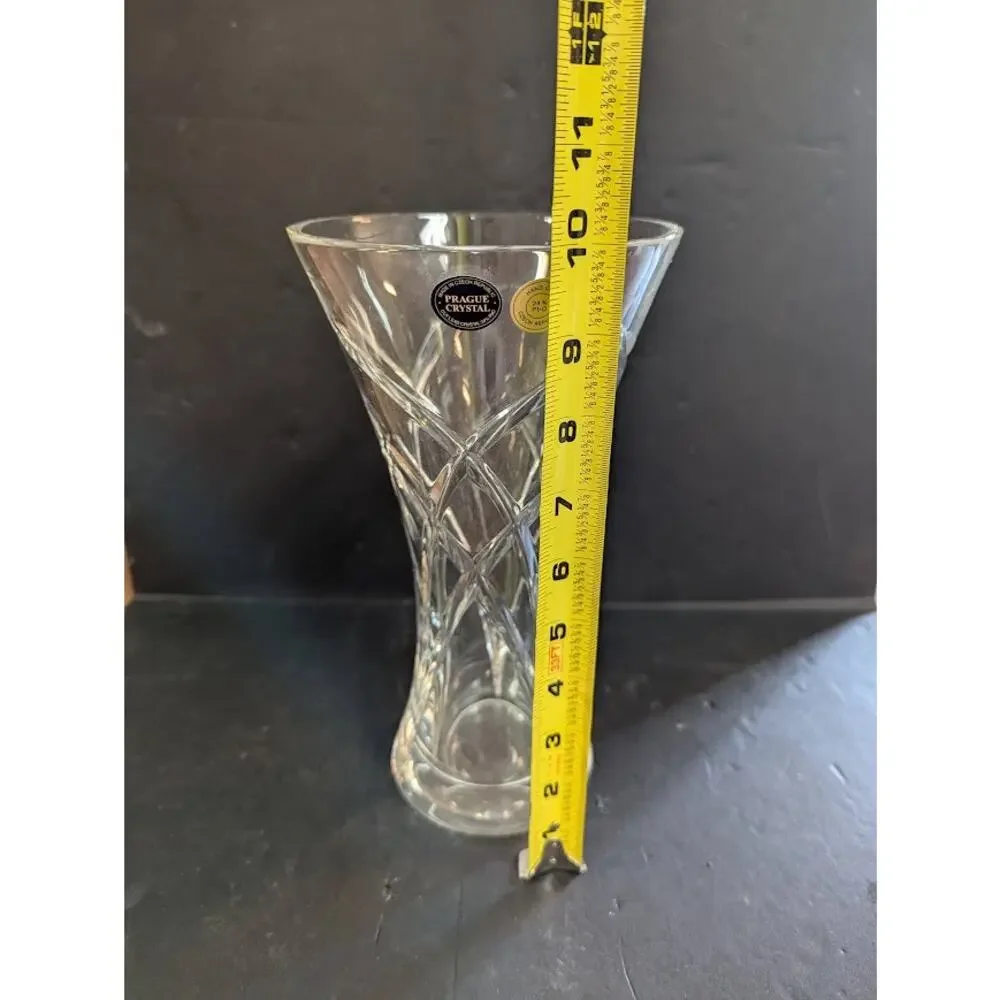 Vintage Prague Crystal, Made In The Czech Republic, 24 Percent Cut Lead Crystal - Picture 7 of 8